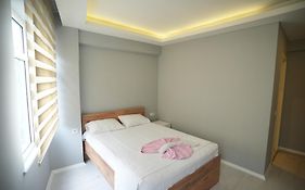 Amazon Suit Otel